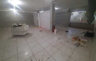 Imagem: O depósito possui 100m² de Área e está localizado em Vila