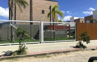 Imagem: A casa possui 2 Dormitórios, 2 Banheiros, 1 Vaga na garagem