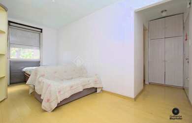 Imagem: O apartamento possui 1 Dormitório, 1 Banheiro, 31m² de Área