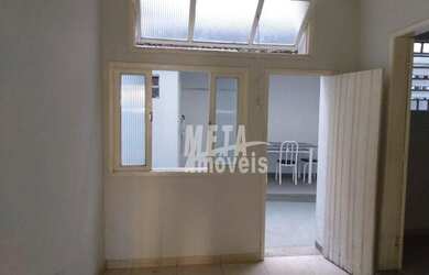 Imagem: A casa possui 3 Dormitórios, 3 Banheiros e 160m² de Área