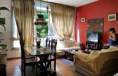 Imagem: O apartamento possui 3 Dormitórios, 2 Banheiros, 1 Vaga na