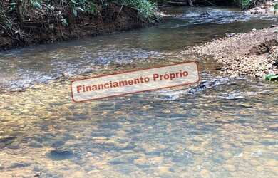 Imagem: O terreno possui 1000m² de Área e está localizado em Jaboticatubas