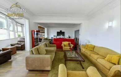 Imagem: O apartamento possui 4 Dormitórios, 4 Banheiros, 1 Vaga na