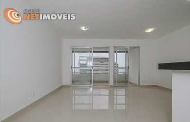 Imagem: O apartamento possui 2 Dormitórios, 2 Banheiros, 2 Vagas na