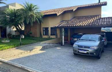 Imagem: A casa em condomínio possui 3 Dormitórios, 5 Banheiros, 2