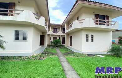 Imagem: A casa em condomínio possui 3 Dormitórios, 3 Banheiros, 1