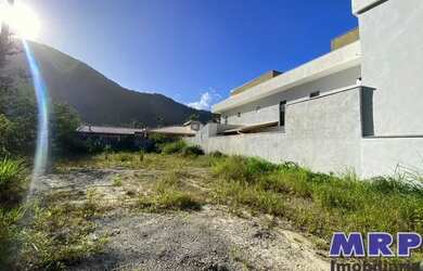 Imagem 2: Terreno em condomínio fechado de frente para a Praia da lagoinha