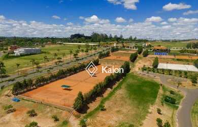 Imagem: O terreno possui 2.352m² de Área e está localizado em Loteamento