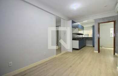 Imagem: O apartamento possui 2 Dormitórios, 1 Banheiro, 45m² de Área