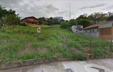 Imagem: O terreno possui 556m² de Área e está localizado em Centro