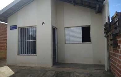 Imagem 2: Aluga-se casa com 2 quartos no Bairro Santo Expedito em Presidente Prudente...