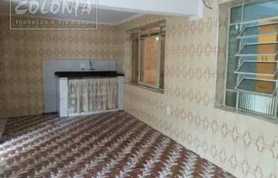 Imagem: A casa possui 1 Dormitório, 1 Banheiro, 3 Vagas na garagem