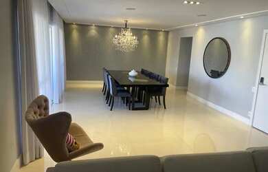 Imagem: O apartamento possui 3 Dormitórios, 5 Banheiros, 3 Vagas na