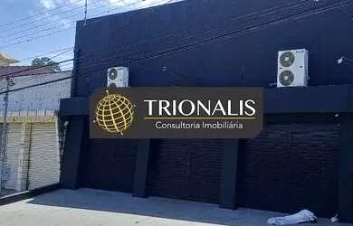 Imagem: O depósito possui 5 Vagas na garagem, 336m² de Área e está