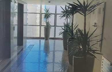 Imagem: O depósito possui 1 Vaga na garagem, 51m² de Área e está