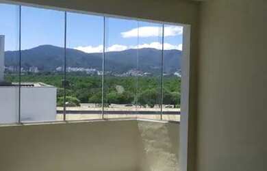 Imagem: O apartamento na cobertura possui 3 Dormitórios, 2 Banheiros