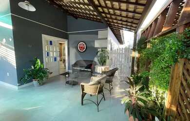 Imagem: A casa em condomínio possui 3 Dormitórios, 3 Banheiros, 2