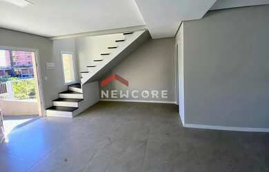 Imagem: A casa possui 3 Dormitórios, 2 Banheiros, 1 Vaga na garagem