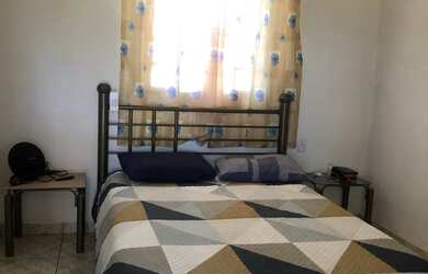 Imagem 8: Rancho vista pro lago. Acomodam 10 pessoas, 4 Vagas na garageme2 Dormitórios