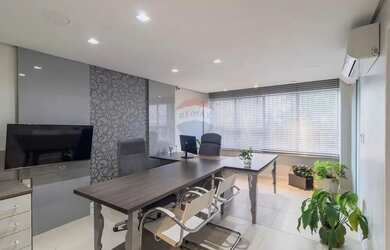 Imagem: O depósito possui 32m² de Área, Imóvel novo e está localizado