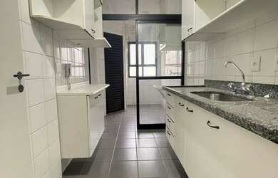 Imagem 5: AMPLO APTO DE 3 DORM PARA LOCAÇÃO NO CENTRO DE ALPHAVILLE