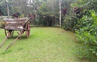 Imagem: O terreno possui 1.038m² de Área e está localizado em Roseira