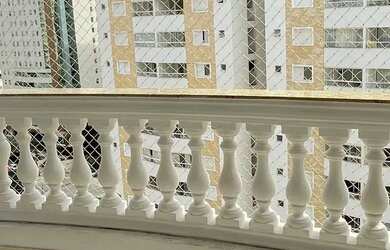 Imagem: O apartamento possui 3 Dormitórios, 2 Banheiros, 2 Vagas na