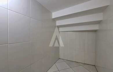 Imagem 15: Loja com 2 salas, 1 lavabo, copa e despensa no bairro América