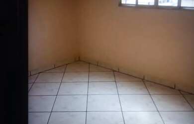 Imagem: O apartamento possui 2 Dormitórios, 1 Banheiro e está localizado