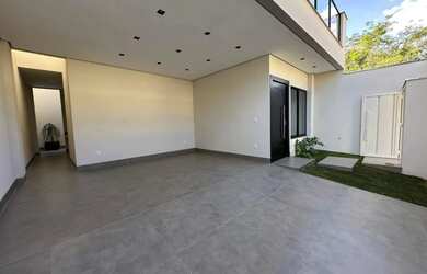 Imagem 3: Casa à venda em Ibituruna com 170m², 3 Quarto(s), 1 Suíte(s) e 2 Vaga(s)