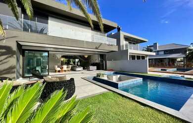 Imagem 8: Casa mobiliada e decorada com 5 suítes e piscina à venda, 400 m² - Velas da Marina - Capão