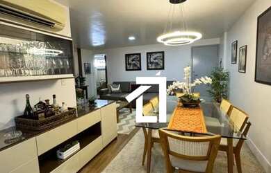 Imagem: O apartamento possui 3 Dormitórios, 2 Banheiros, 92m² de Área