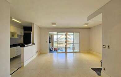 Imagem: O apartamento possui 3 Dormitórios, 2 Banheiros, 2 Vagas na