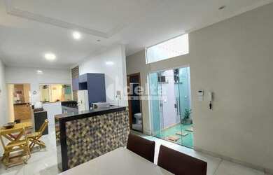 Imagem 11: Casa disponível para locação no bairro Novo Mundo em Uberlândia MG