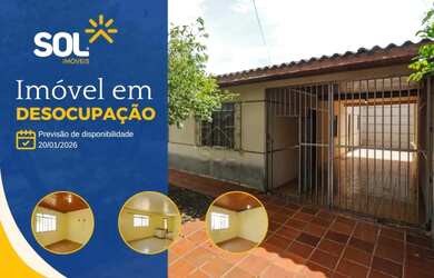 Imagem: A casa possui 2 Dormitórios, 1 Banheiro, 1 Vaga na garagem