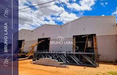 Imagem: O depósito à venda possui 5 Vagas na garagem e 1000m² de