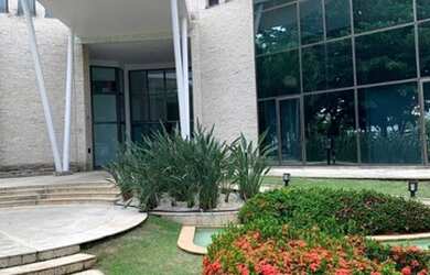 Imagem: O depósito possui 2 Vagas na garagem, 76m² de Área e está