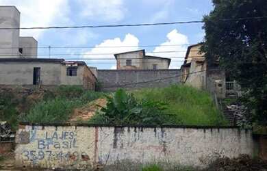 Imagem: O terreno possui 375m² de Área e está localizado em Tropical