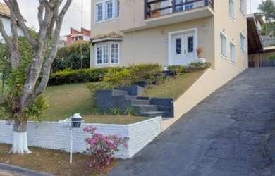 Imagem: A casa em condomínio possui 3 Dormitórios, 4 Banheiros, 4