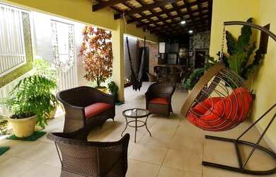 Imagem: A casa em condomínio possui 3 Dormitórios, 5 Banheiros, 5