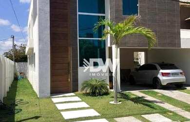 Imagem: A casa em condomínio possui 4 Dormitórios, 5 Banheiros, 4