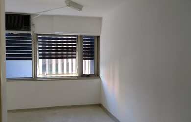 Imagem: O depósito possui 19m² de Área e está localizado em Centro