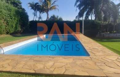 Imagem: A fazenda possui 170m² de Área e está localizado em Terras