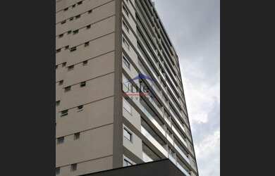 Imagem: O apartamento possui 2 Dormitórios, 1 Banheiro, 2 Vagas na