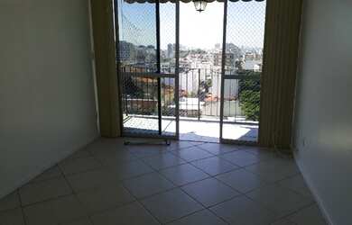 Imagem: O apartamento possui 2 Dormitórios, 1 Vaga na garagem e 58m²