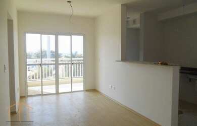 Imagem: O apartamento possui 3 Dormitórios, 2 Banheiros, 80m² de Área