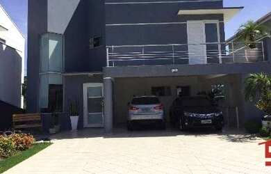 Imagem: A casa em condomínio possui 3 Dormitórios, 4 Banheiros, 4