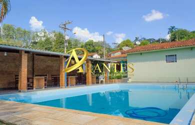 Imagem: A chácara possui 210m² de Área e está localizado em Rosário