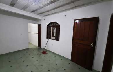 Imagem 11: Alugo casa em Itacuruça. Varanda, 90m² de Área, 1 Banheiroe1 Dormitório
