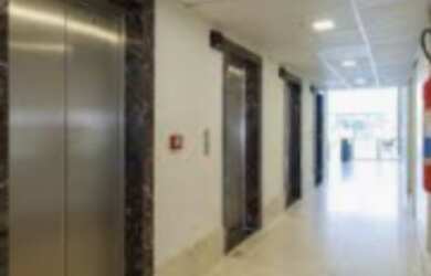 Imagem: O depósito possui 1 Vaga na garagem, 79m² de Área e está